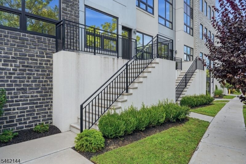 Property Photo:  420 River Dr 212  NJ 07055 