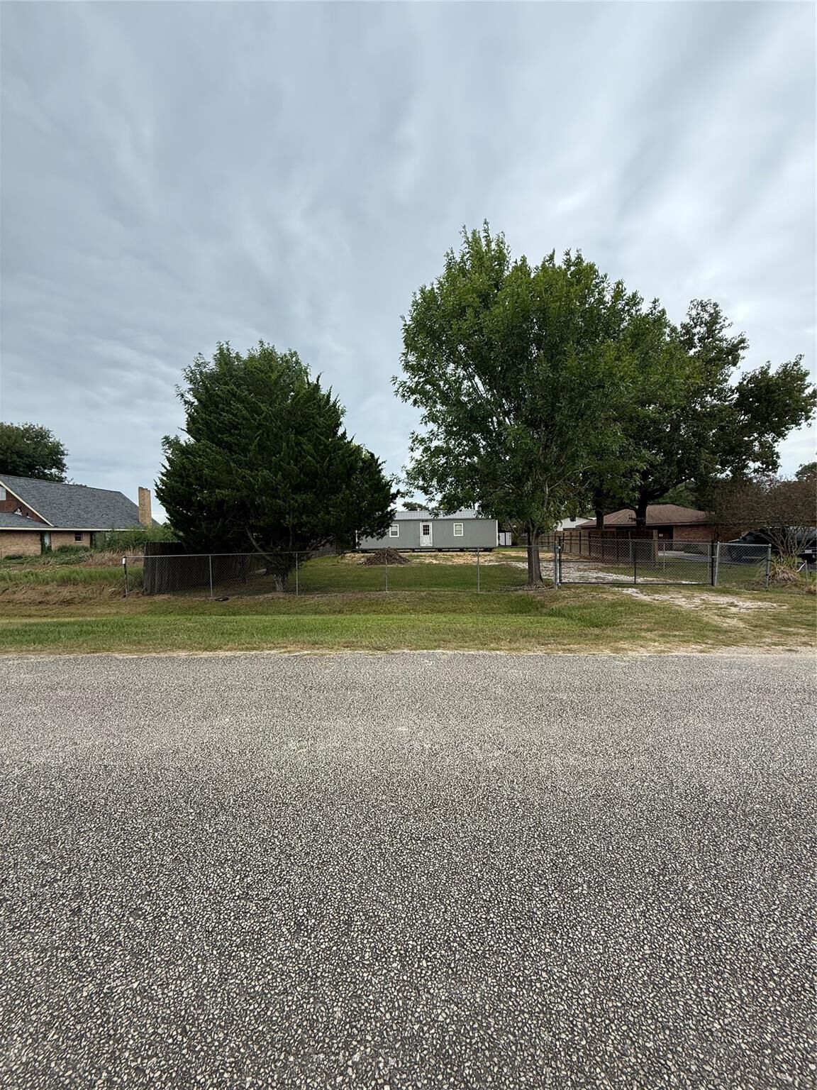 Property Photo:  1215 Trinity Street  TX 77514 