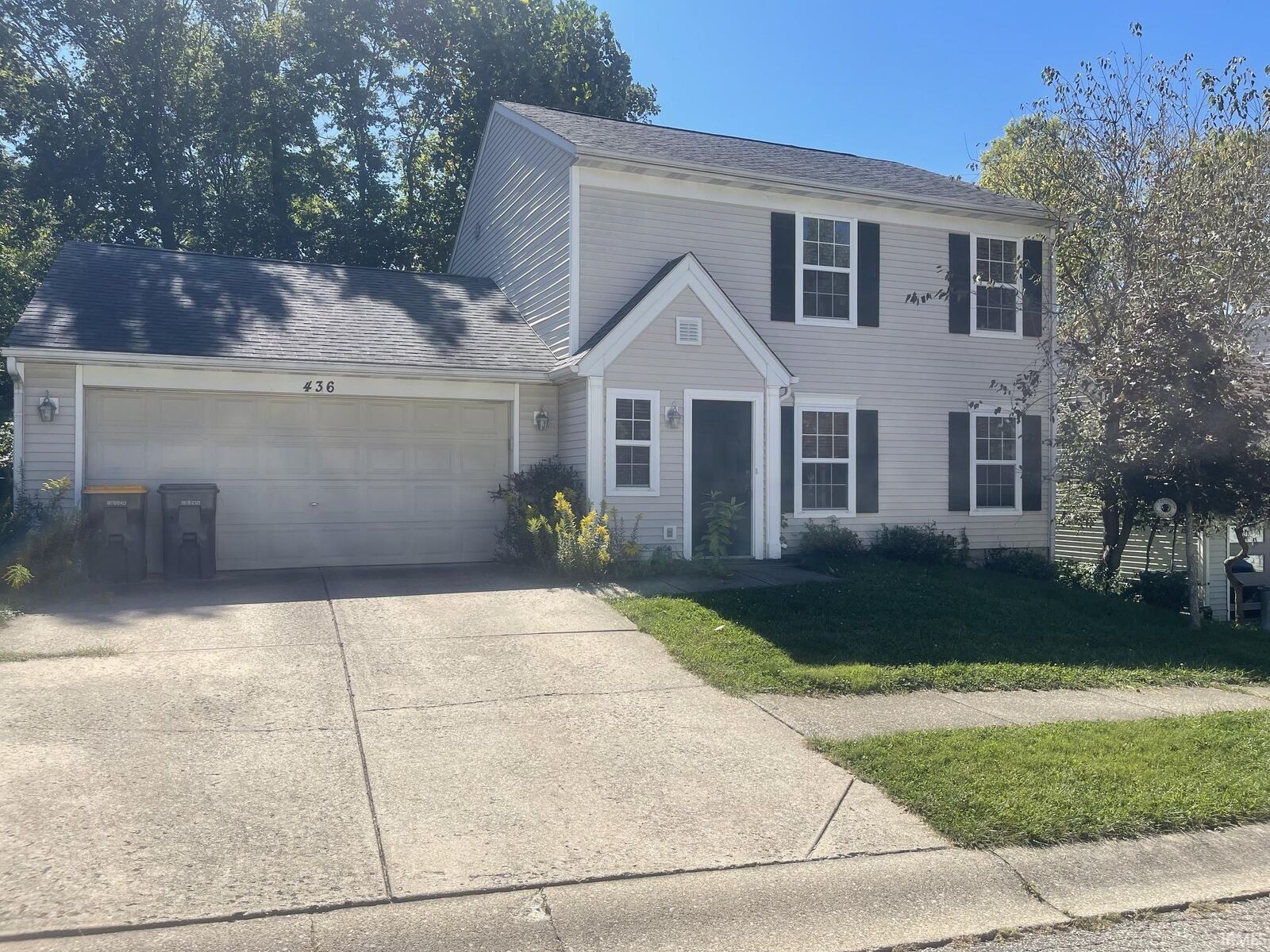 Property Photo:  436 E Laurelwood Drive  IN 47401 