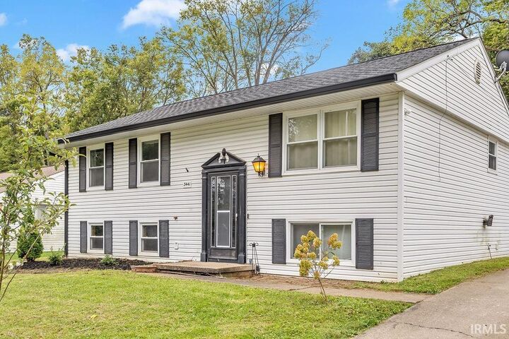 Property Photo:  3441 N Valleyview Drive  IN 47404 