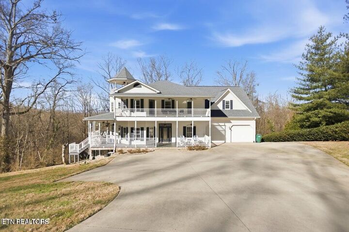 Property Photo: 6715 Arapahoe Lane TN 37918