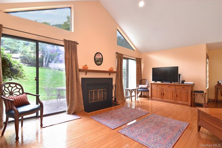 Property Photo:  26 Sunnyside Place  NY 10533 