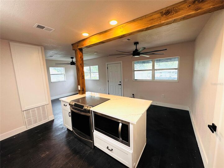 Property Photo: 1222 Avenue M FL 33844
