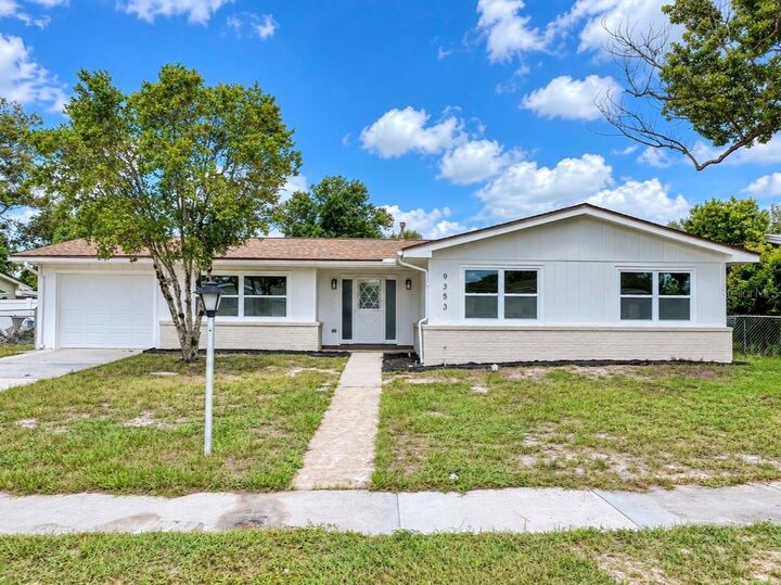 Property Photo:  9353 Chase Street  FL 34606 