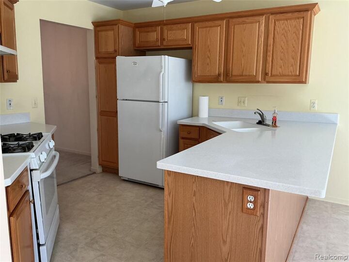 Property Photo:  41370 Greenspire Drive  MI 48038 5862 