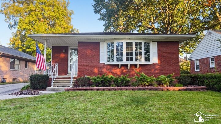 Property Photo:  652 Godfroy Avenue  MI 48162 
