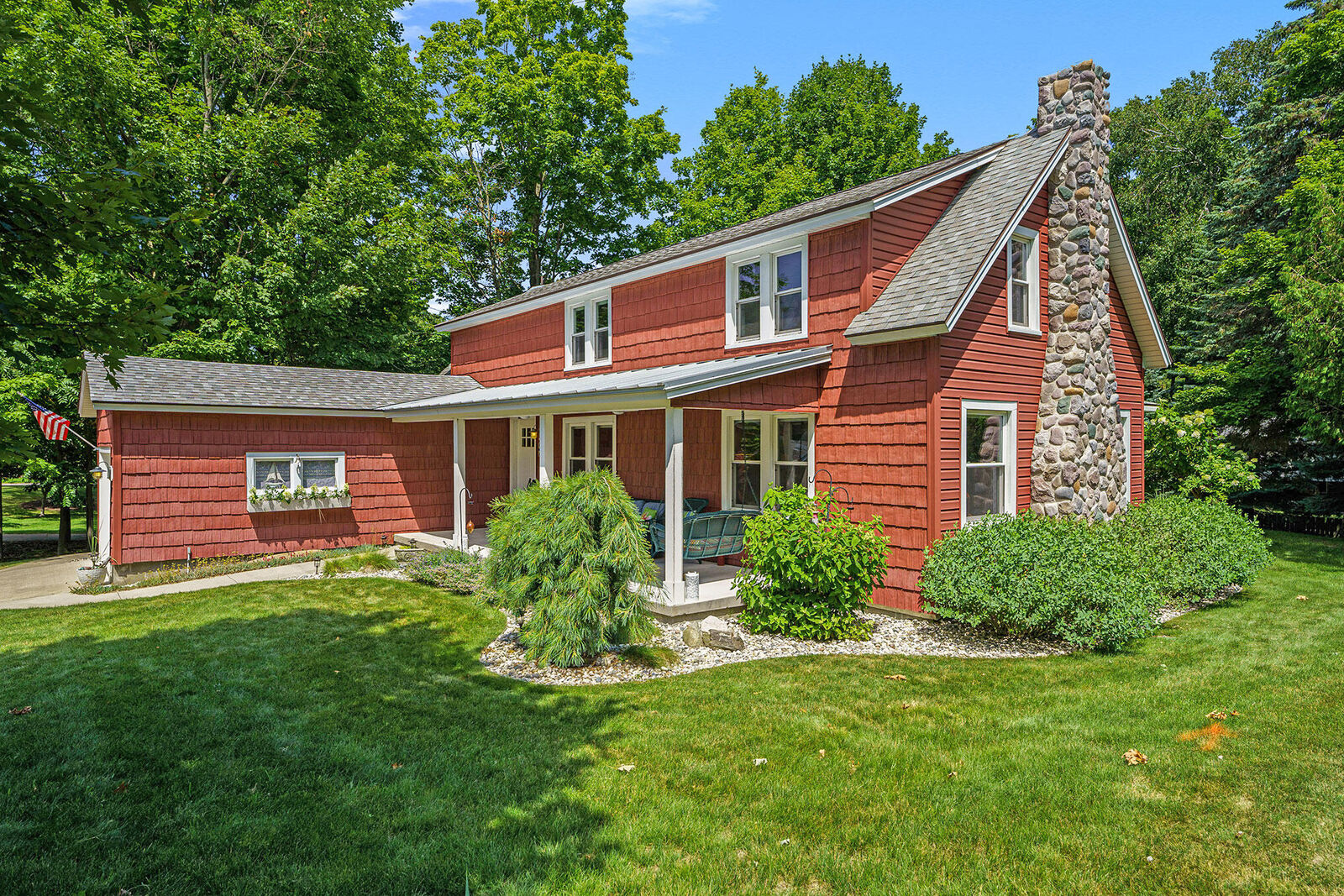 Property Photo:  260 S Rush Street  MI 49449 