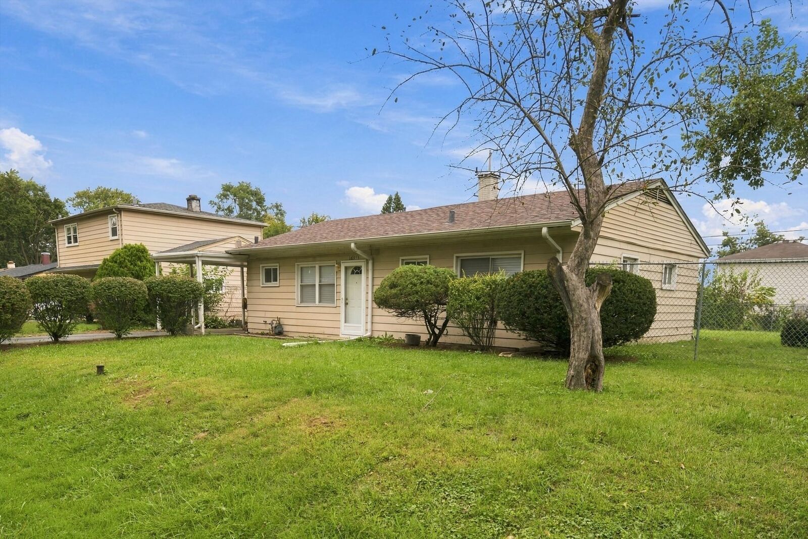Property Photo:  16353 Sawyer Avenue  IL 60428 
