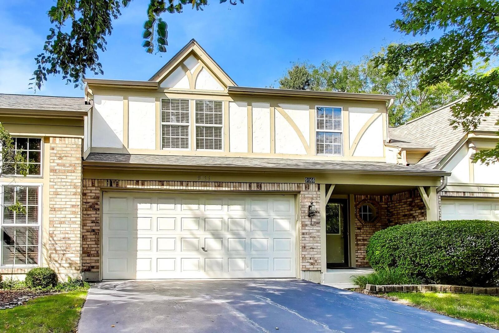 Property Photo: 9166 Greencastle Lane IL 60462