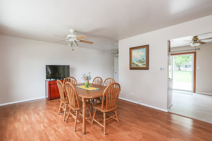 Property Photo:  55 Emery Drive  IL 60914 