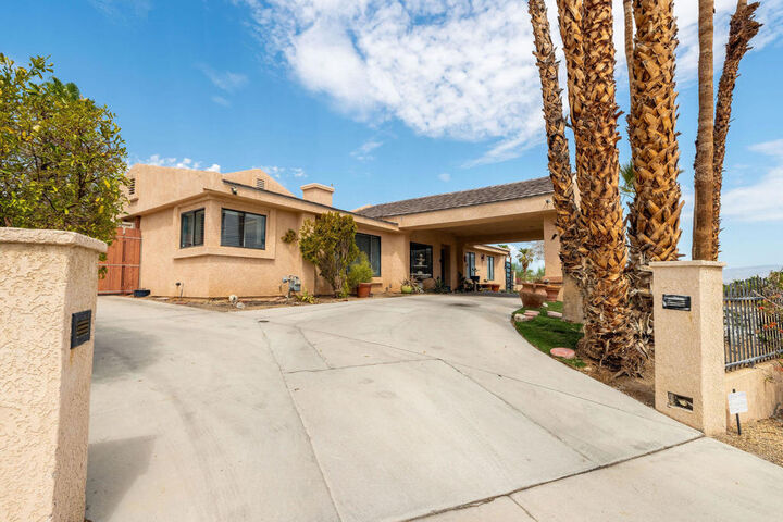 Property Photo:  38895 Paradise Way  CA 92234 