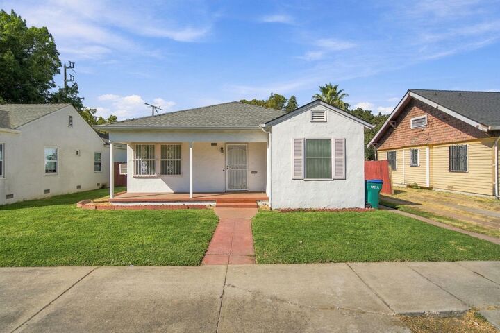Property Photo:  1211 N Airport Way  CA 95205 