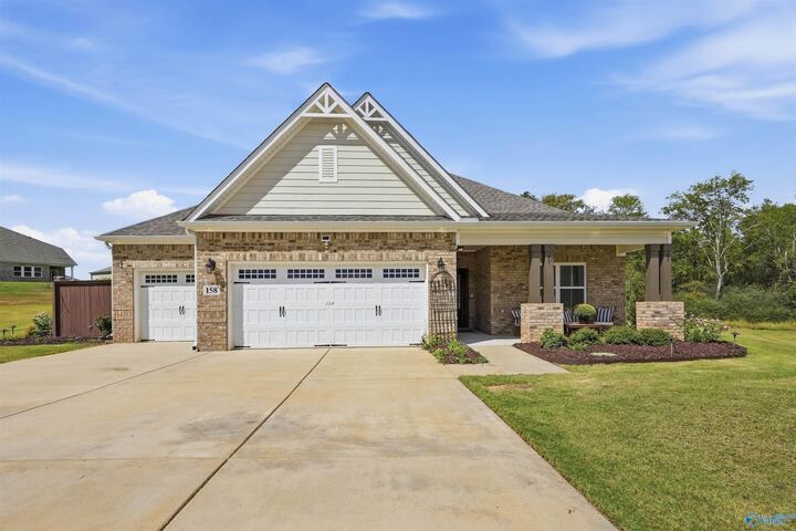 Property Photo:  158 Nuckolls Lane  AL 35759 