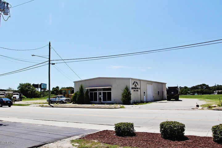 Property Photo:  2511 Bridges Street  NC 28557 