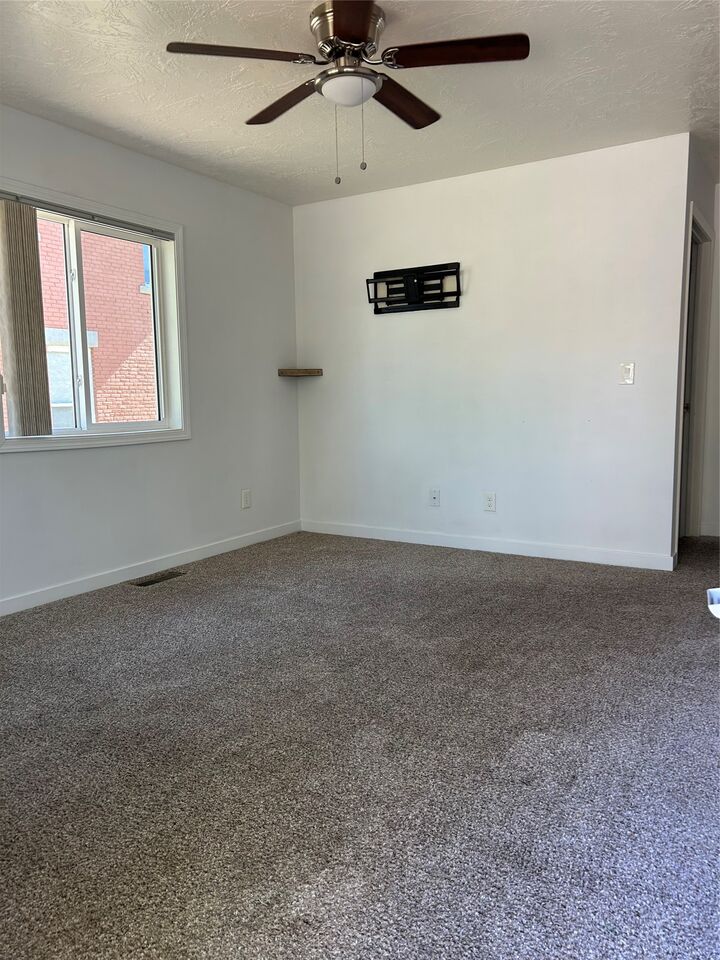 Property Photo: 622 5th Avenue S MT 59405