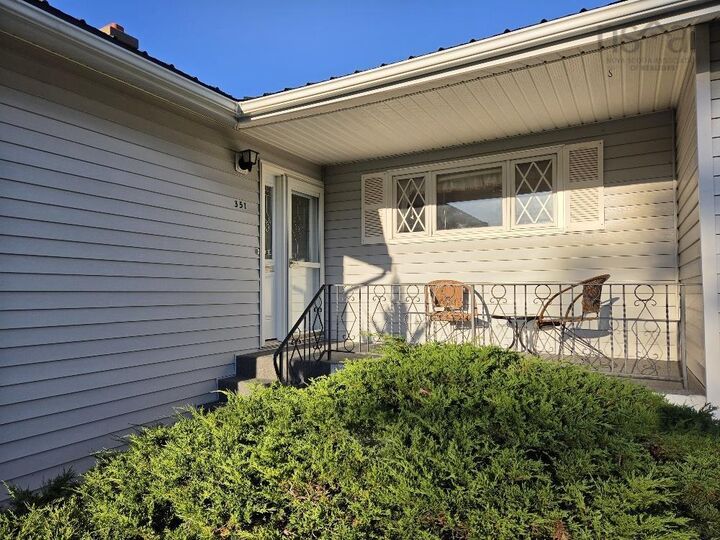 Property Photo:  351 Pleasant St  NS B2N 1T5 