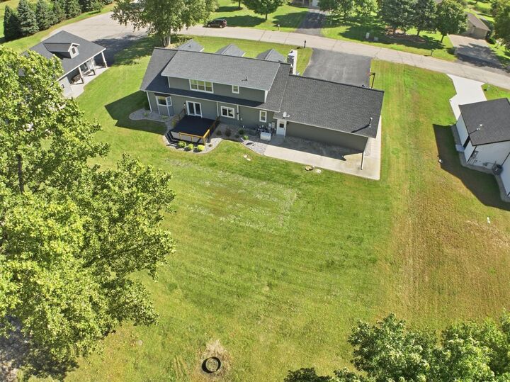Property Photo: 112 Par-View Estate MN 56265