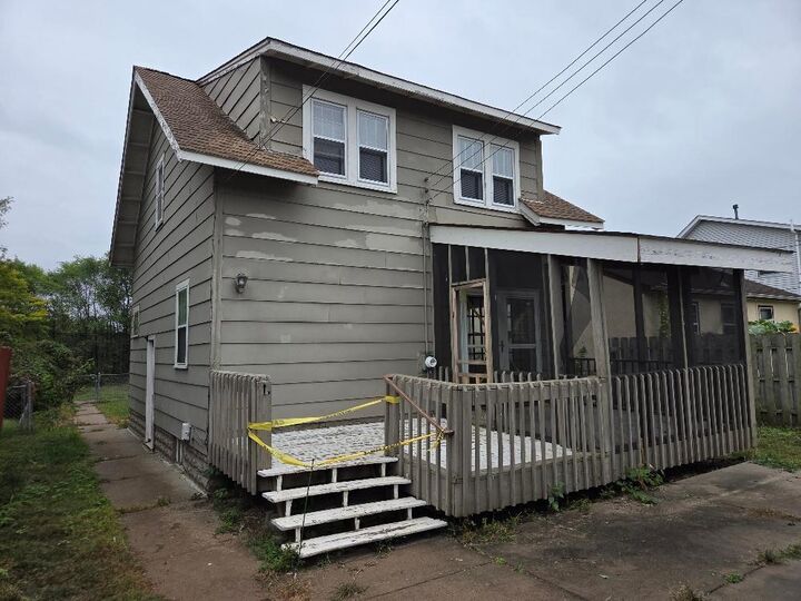 Property Photo:  3947 Unity Avenue N  MN 55422 
