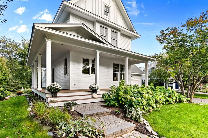Property Photo:  209 Rutherford Road  MN 55082 