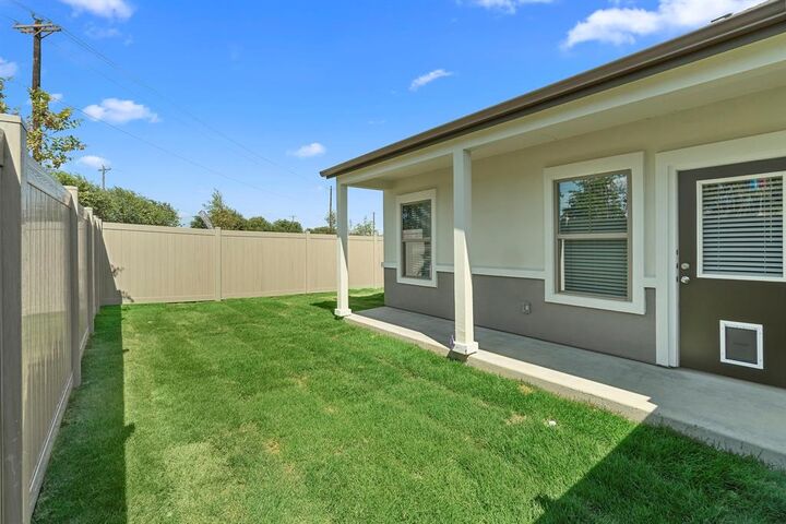 Property Photo:  8224 Idyllic  TX 75071 