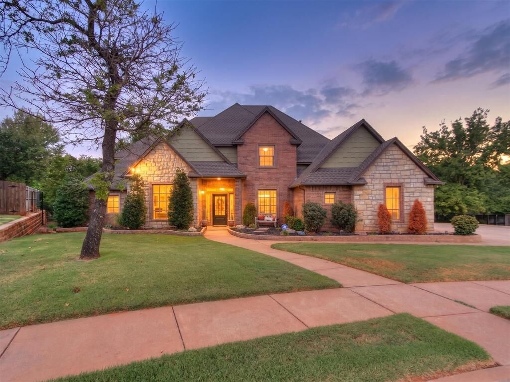 Property Photo: 1516 Briar Forest Circle OK 73025
