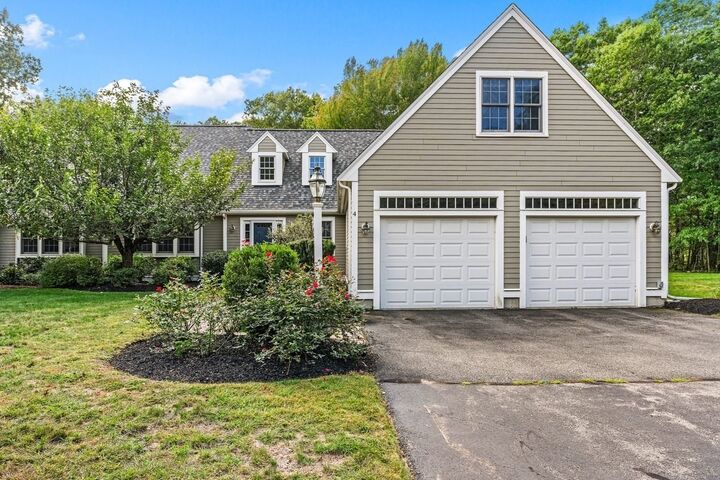 Property Photo:  4 Doctors Hill 4  MA 02066 