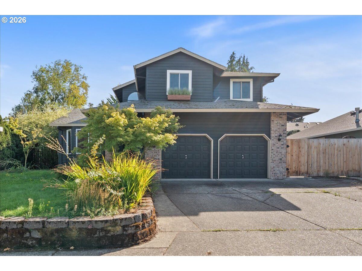 Property Photo:  13136 SW Chimney Ridge St  OR 97223 