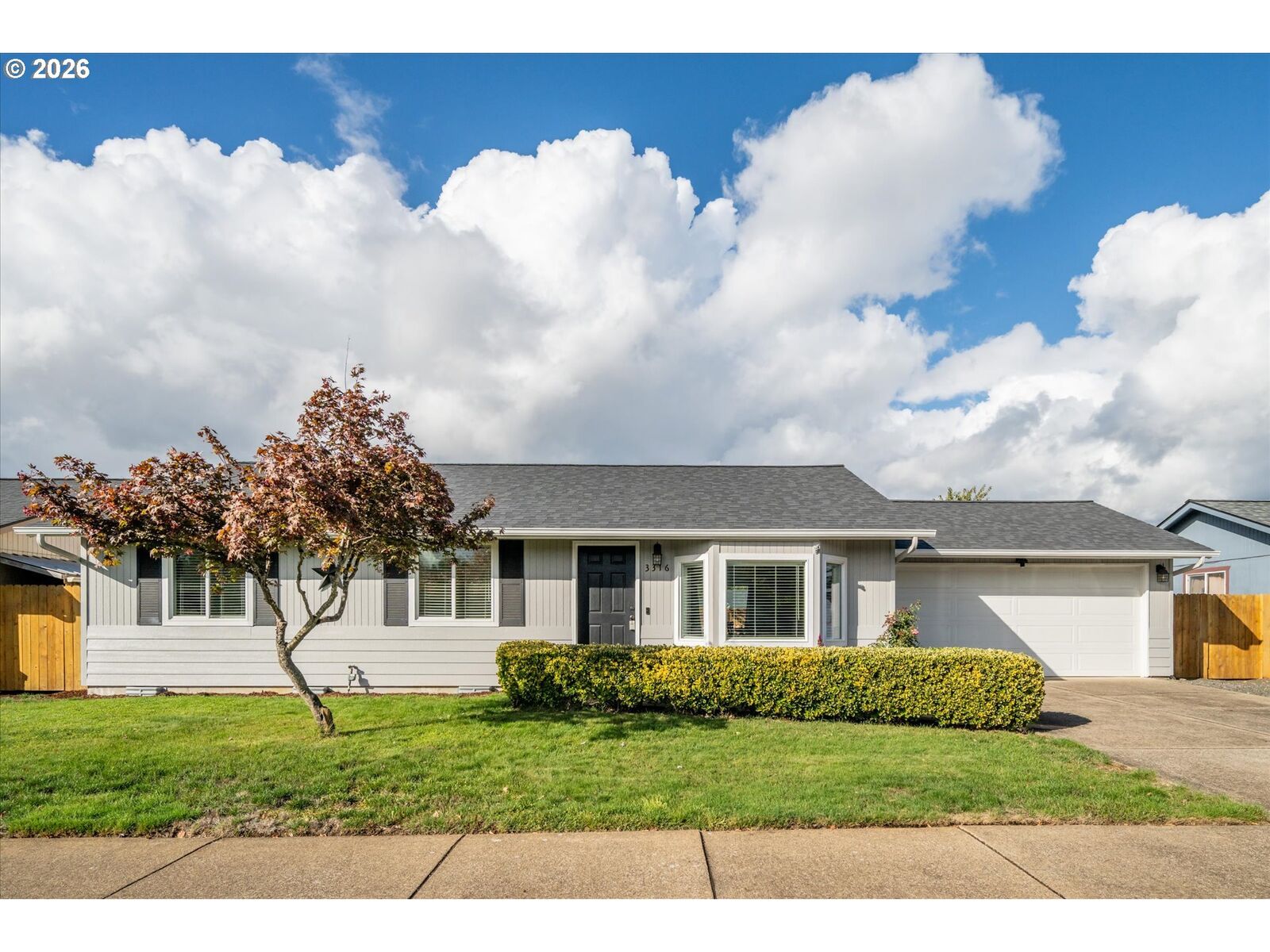 Property Photo:  3316 Redwood Dr  OR 97478 