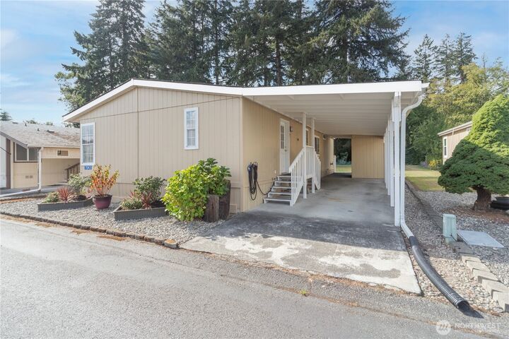 Property Photo: 7043 Taurus Lane NE WA 98311