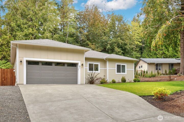 Property Photo: 61 Clipper Lane WA 98365