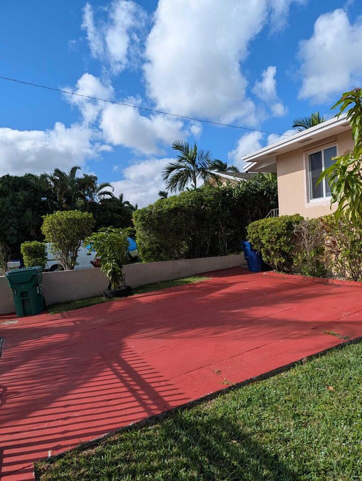 Property Photo: 1571 NE 109th Street 2 FL 33161