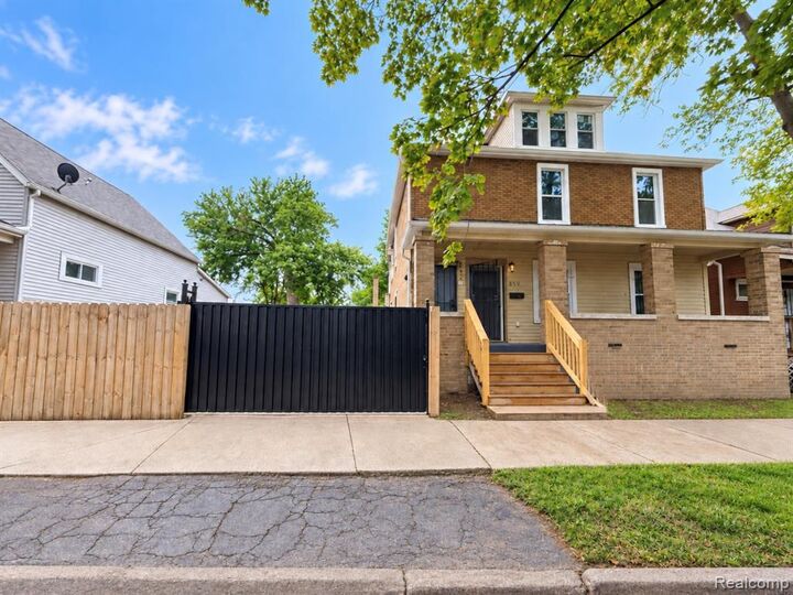 Property Photo: 8397 Lane Street MI 48209