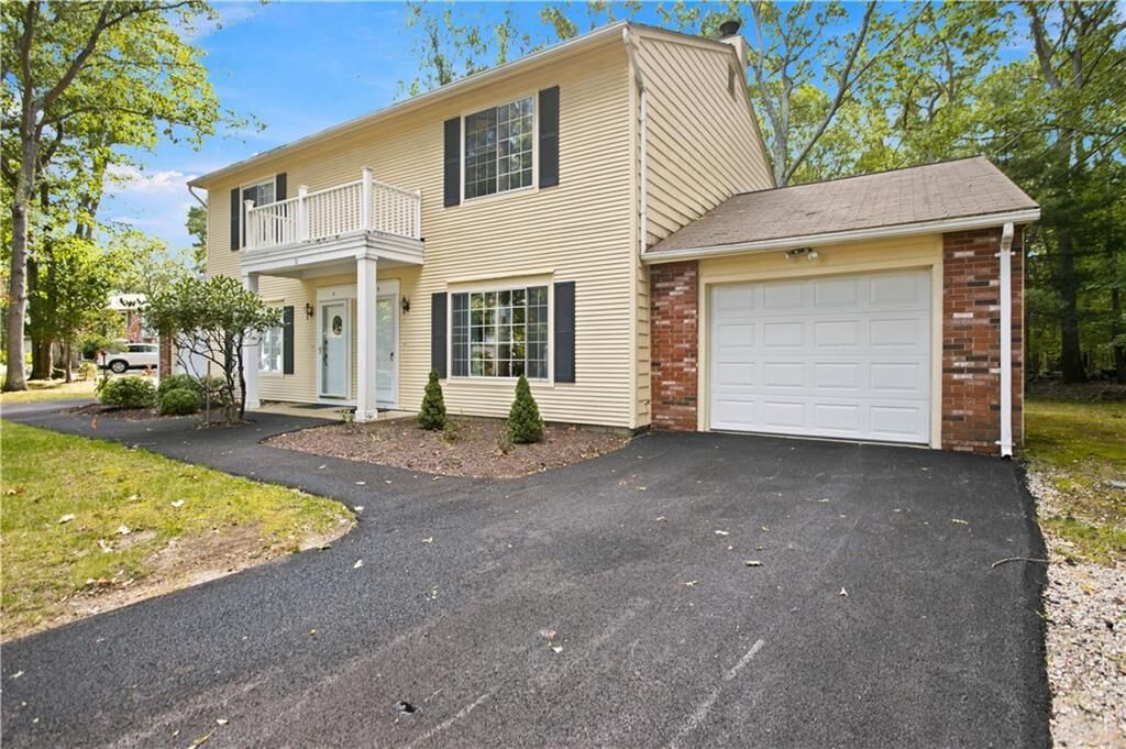 Property Photo:  30 Eagle Run B  RI 02818 