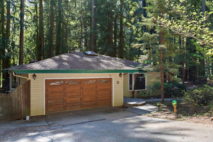 Property Photo:  10 Atherly Lane  CA 95060 