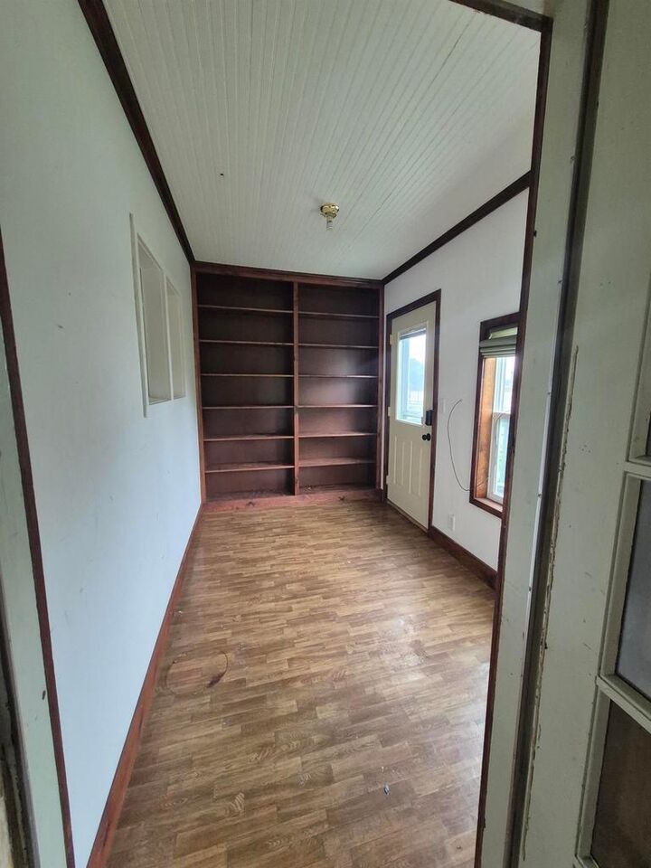Property Photo:  209 Elliott Street  WI 53546 