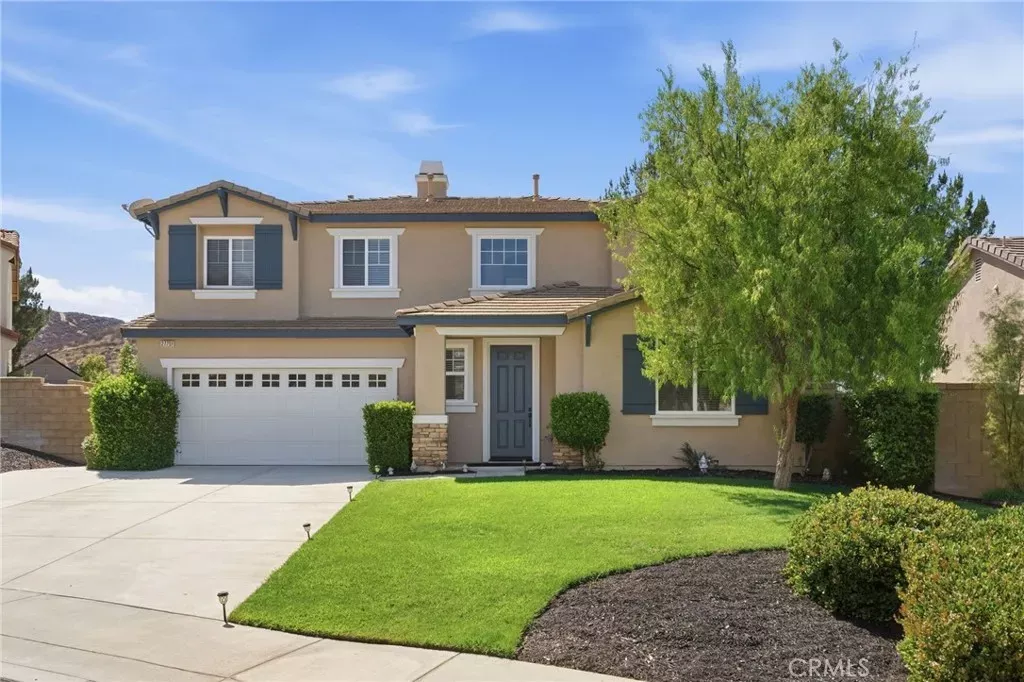 Property Photo:  27751 Hollyoak  CA 92585 