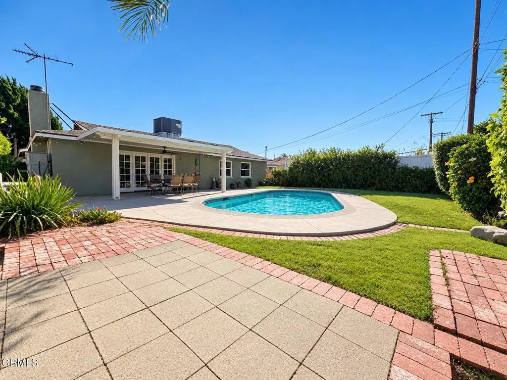 Property Photo:  16351 Labrador Street  CA 91343 