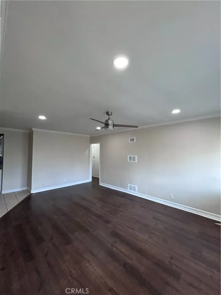 Property Photo: 9118 National 5 CA 90034
