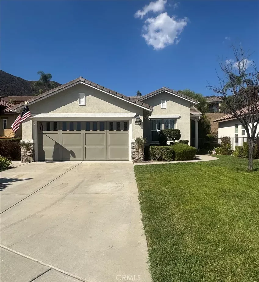 Property Photo: 23979 Four Corners CA 92883