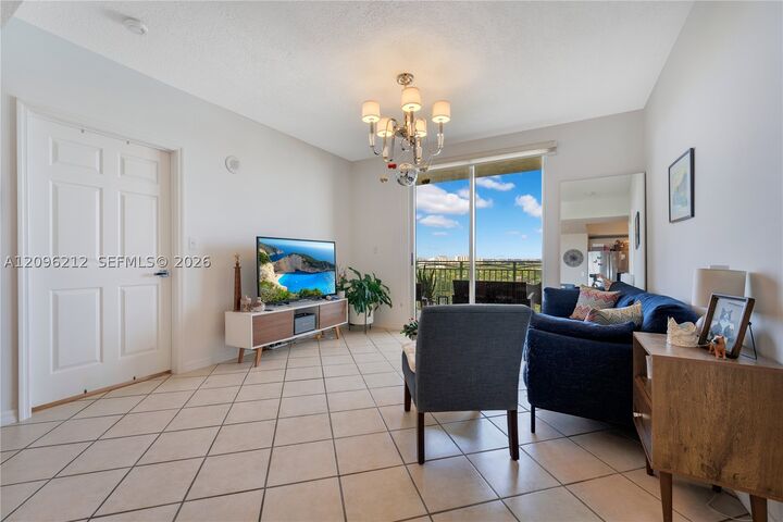 Property Photo: 3500 Coral Way Ph-10 FL 33145