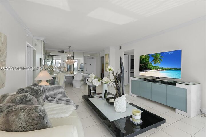Property Photo: 20301 W Country Club Dr 1226 FL 33180