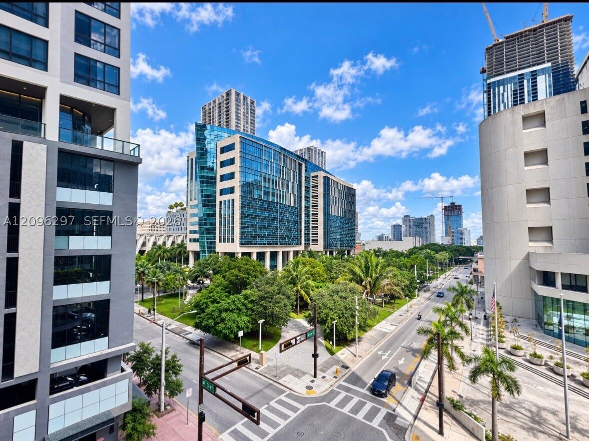Property Photo: 225 N Miami Ave 504 FL 33128