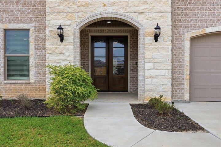 Property Photo:  1245 Natasha's Way  TX 77657 