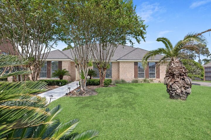 Property Photo:  4840 Elmwood Ln  TX 77706 