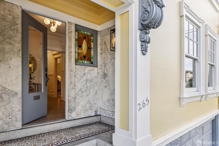Property Photo: 265 Carl Street CA 94117