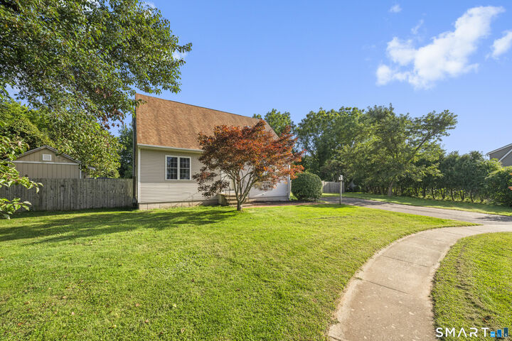 Property Photo: 24 Greenfarms Lane CT 06040