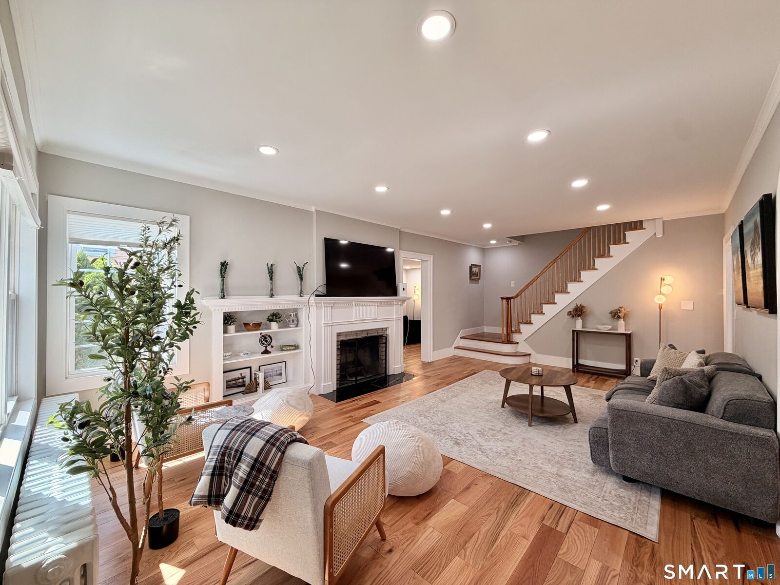 Property Photo: 96 Roydon Road CT 06511