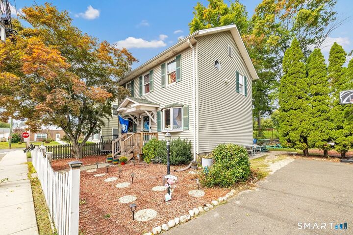 Property Photo: 50 Darina Place CT 06460