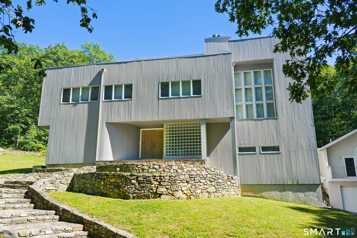 Property Photo:  1 Hart Landing  CT 06437 