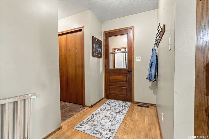 Property Photo:  36 Pembroke Road  SK S0K 1X1 